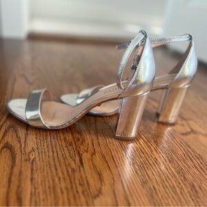 Schutz ANNA LEE Sandal, Silver, Size 7, like new